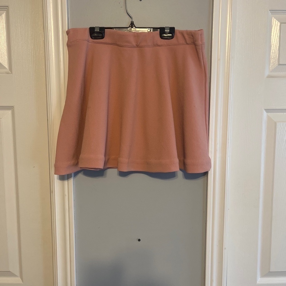 2 for $15 Pink mini skirt - Picture 3 of 4